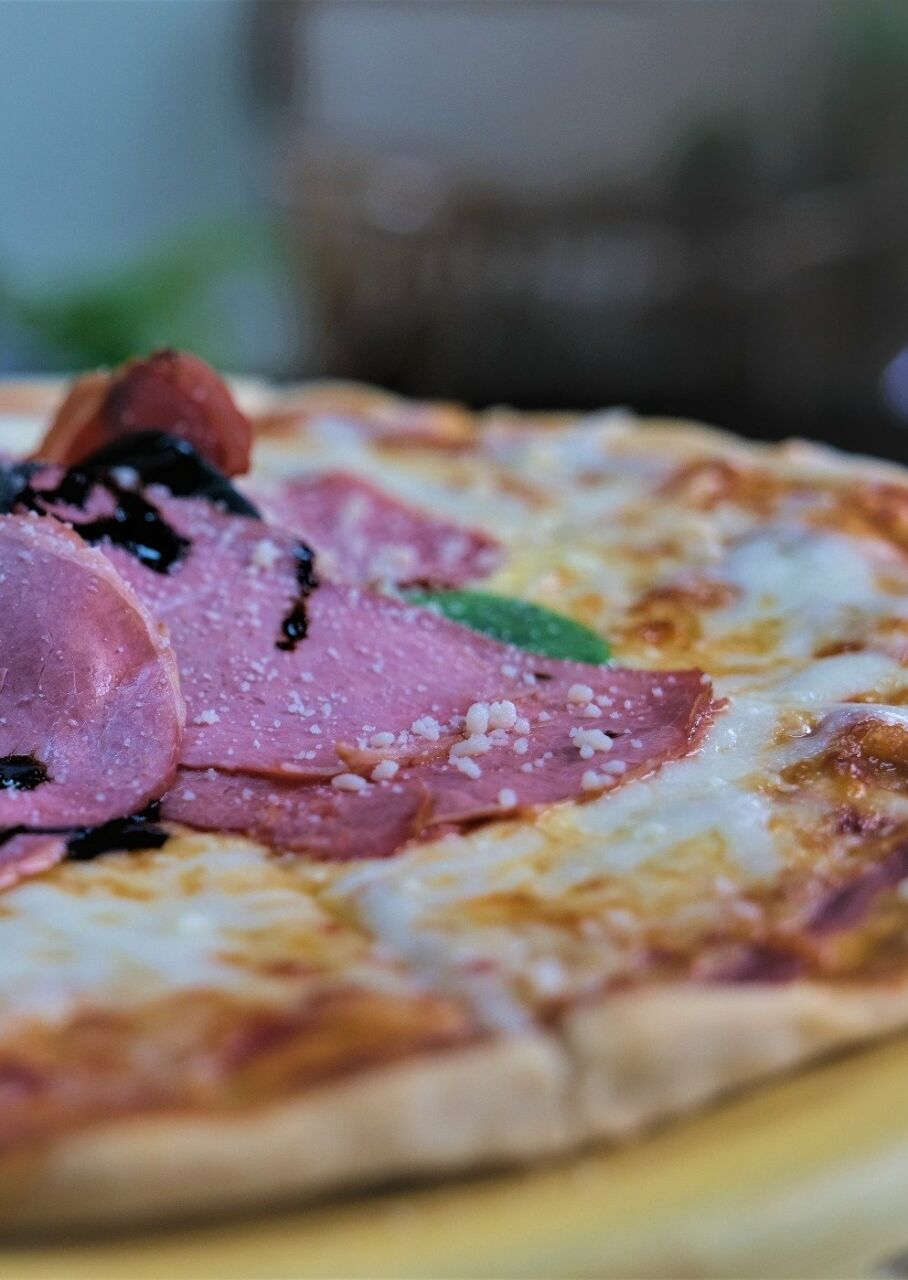 Peynirli Pizza